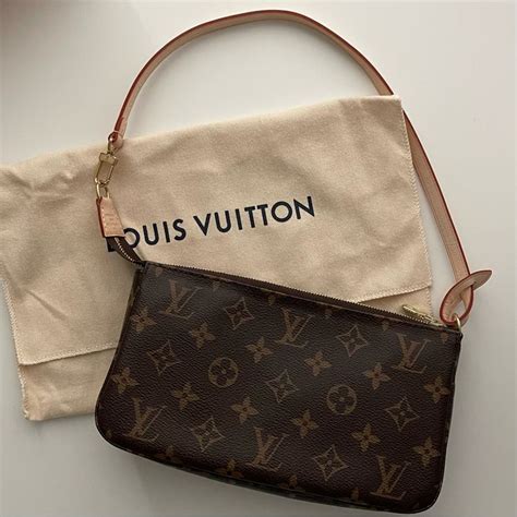 louis vuitton bague femme|louis vuitton bag m40712.